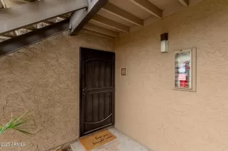 Photo #1: 6836996 Listing