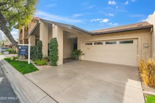 Photo #6: 6837306 Listing 