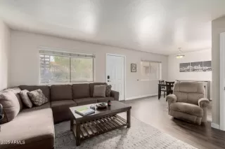 Photo #3: 6837372 Listing 