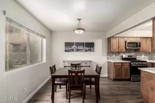 Photo #6: 6837372 Listing 