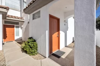 Photo #1: 6837534 Listing 