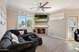 Photo #5: 6837534 Listing 