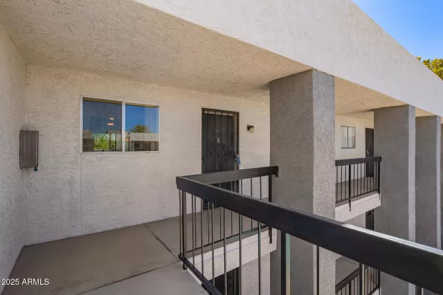 MLS: 6837721 Condo For Sale