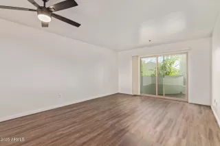 Photo #3: 6837721 Listing