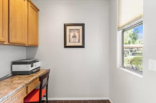 Photo #6: 6837843 Listing