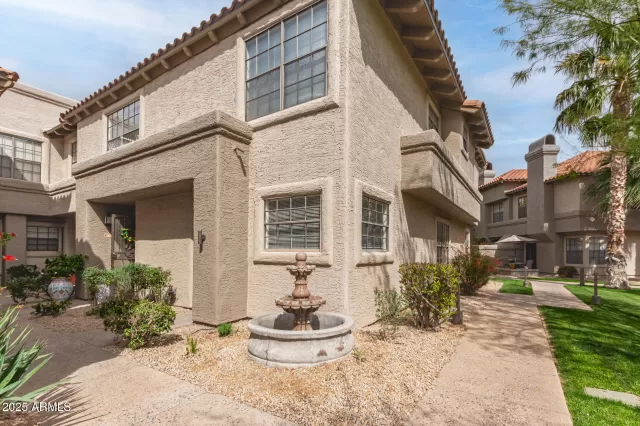 MLS: 6838015 Condo For Sale