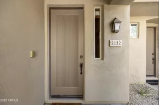 Photo #2: 6838398 Listing