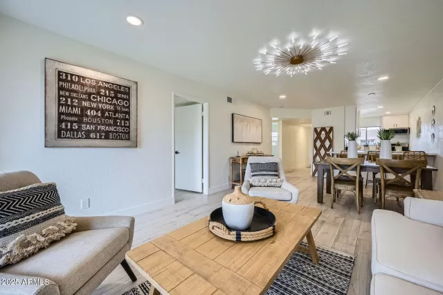 MLS: 6838732 Condo For Sale