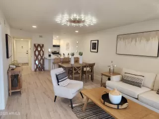 Photo #1: 6838732 Listing