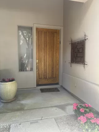 Photo #2: 6838758 Listing