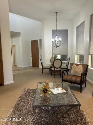 Photo #3: 6838758 Listing