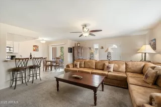 Photo #2: 6838847 Listing