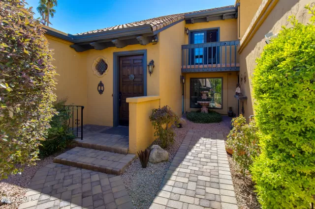 MLS: 6839357 Condo For Sale