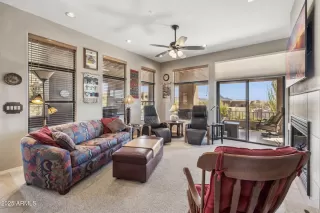 Photo #2: 6839376 Listing 