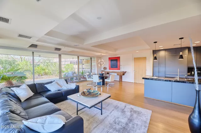 MLS: 6839442 Condo For Sale