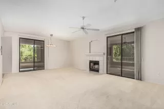 Photo #6: 6839559 Listing