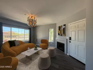 Photo #2: 6839792 Listing 