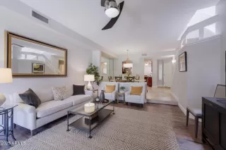 Photo #4: 6839974 Listing 