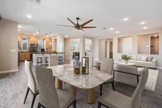 Photo #3: 6840012 Listing