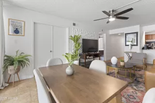 Photo #3: 6840105 Listing