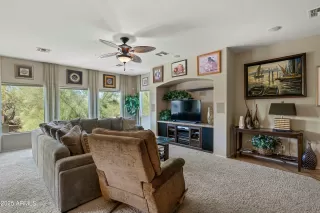 Photo #2: 6840217 Listing