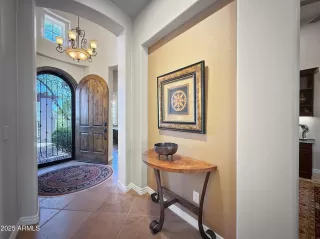 Photo #2: 6840417 Listing 