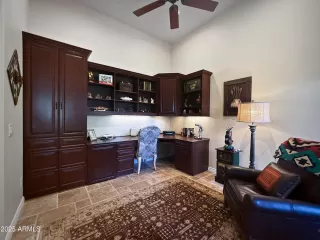 Photo #6: 6840417 Listing 