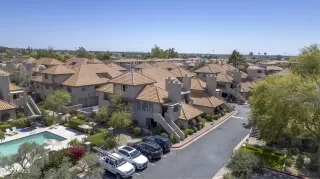 Photo #1: 6840572 Listing