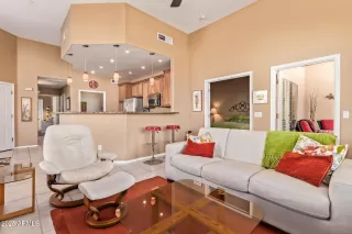 Photo #1: 6840649 Listing