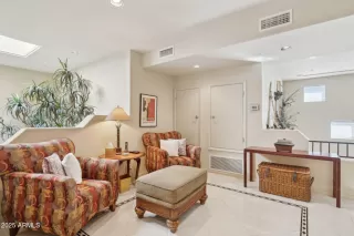 Photo #5: 6840831 Listing