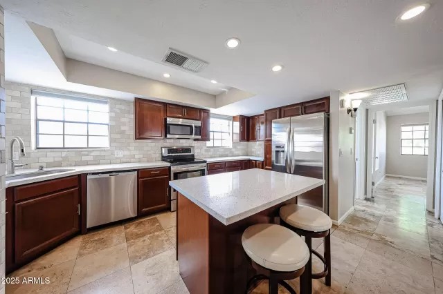 MLS: 6841041 Condo For Sale