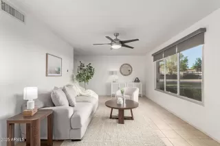 Photo #1: 6841132 Listing