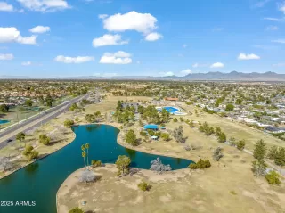 Photo #5: 6841161 Listing