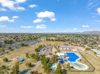 Photo #6: 6841161 Listing