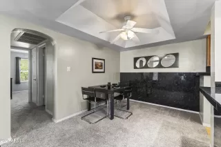 Photo #3: 6841170 Listing