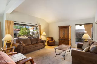 Photo #2: 6841230 Listing