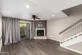 Photo #2: 6841428 Listing 