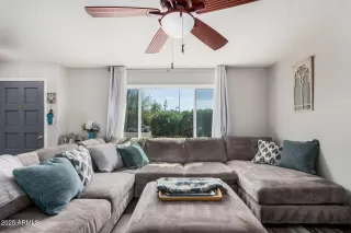 Photo #2: 6841467 Listing