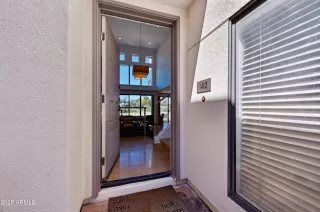 Photo #4: 6841521 Listing