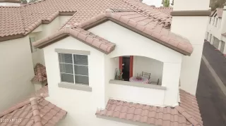 Photo #6: 6841791 Listing