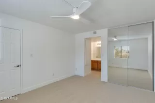 Photo #6: 6841856 Listing 