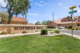 Photo #1: 6842382 Listing