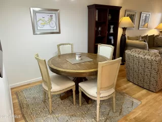 Photo #3: 6842585 Listing