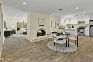 Photo #2: 6842829 Listing