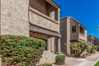 Photo #1: 6842939 Listing 