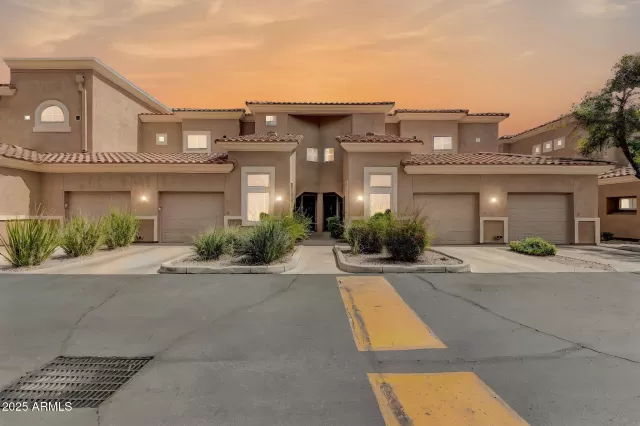 MLS: 6843769 Condo For Sale