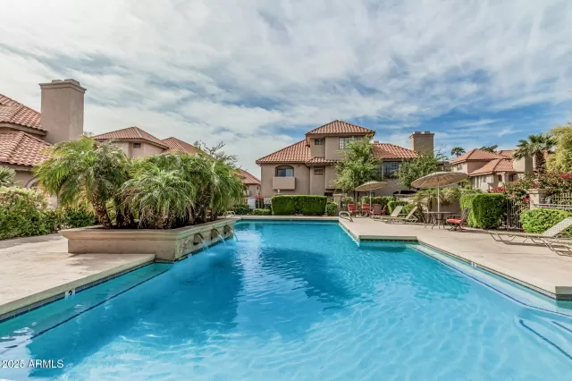 MLS: 6844146 Condo For Sale