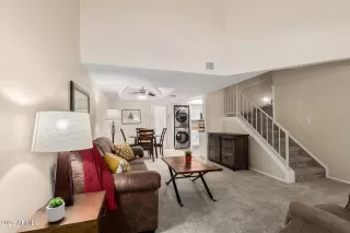 Photo #4: 6844146 Listing 