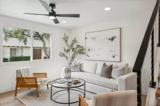 Photo #1: 6844220 Listing