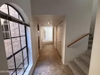 Photo #3: 6844328 Listing